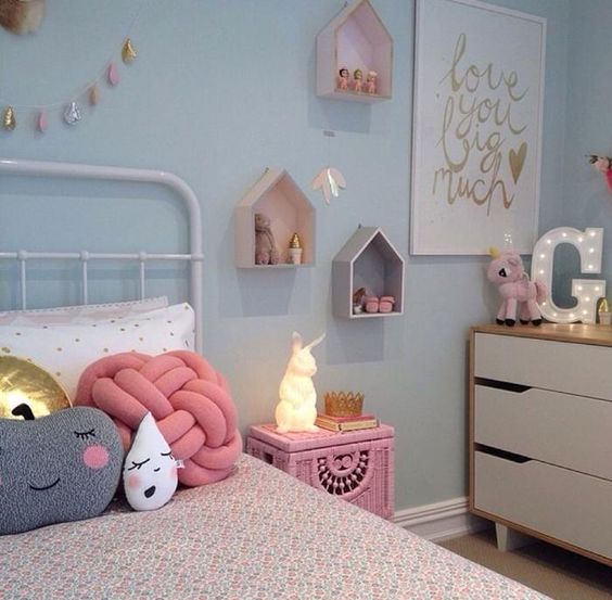 Ένα κοριτσίστικο δωμάτιο στα χρώματα της Pantone 2016